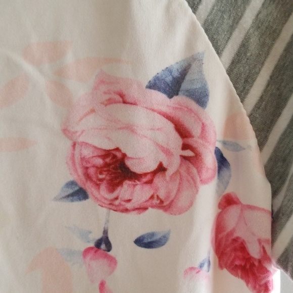 Girls Shirt - Picture 3 of 3